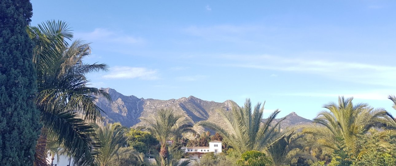 Resale - Villa - Marbella - Sierra Blanca