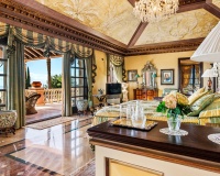 Resale - Villa - Marbella - Sierra Blanca