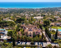 Resale - Villa - Marbella - Sierra Blanca