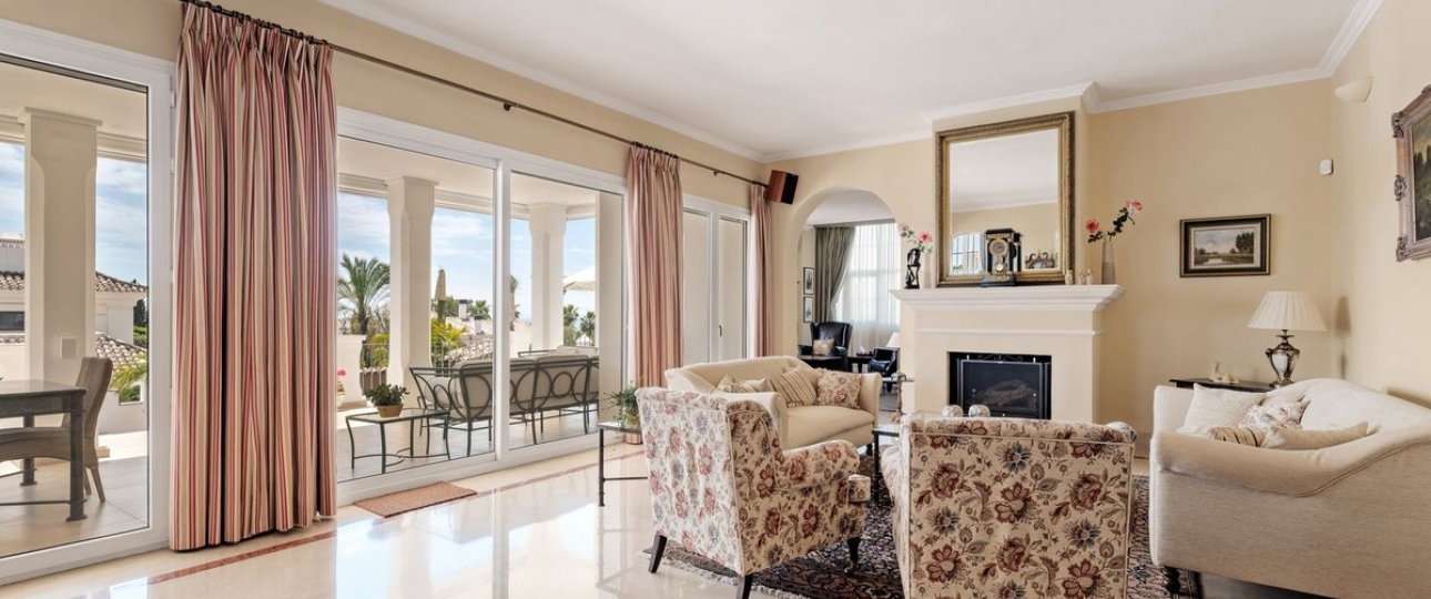 Resale - Villa - Marbella - Sierra Blanca