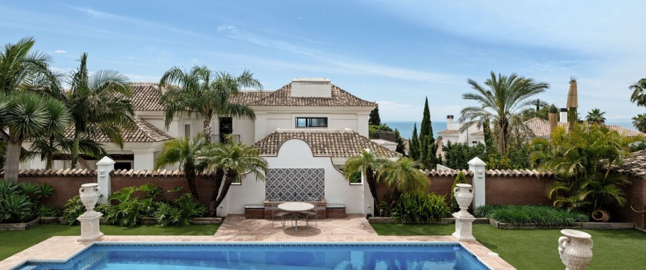Resale - Villa - Marbella - Sierra Blanca