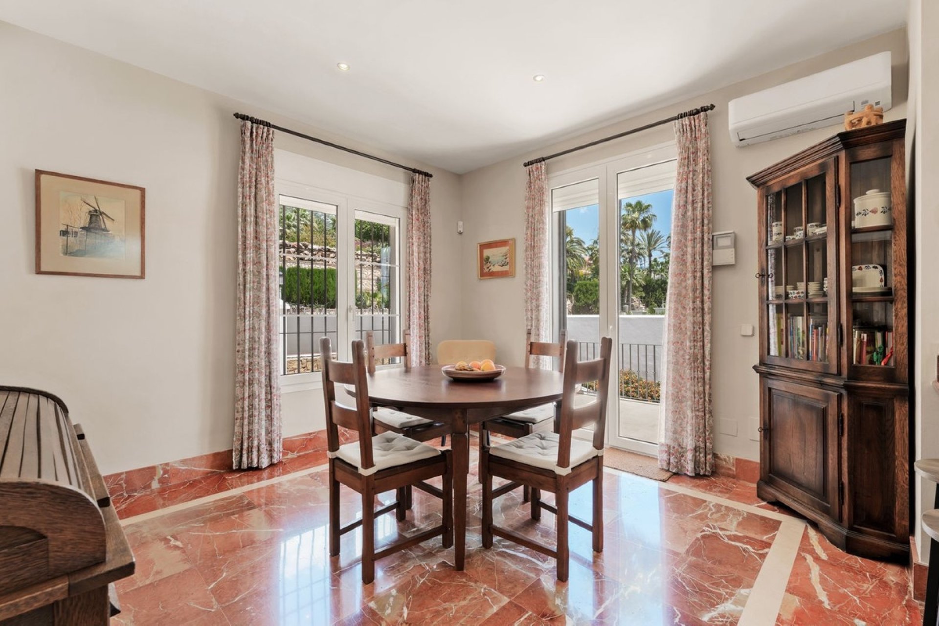 Resale - Villa - Marbella - Sierra Blanca