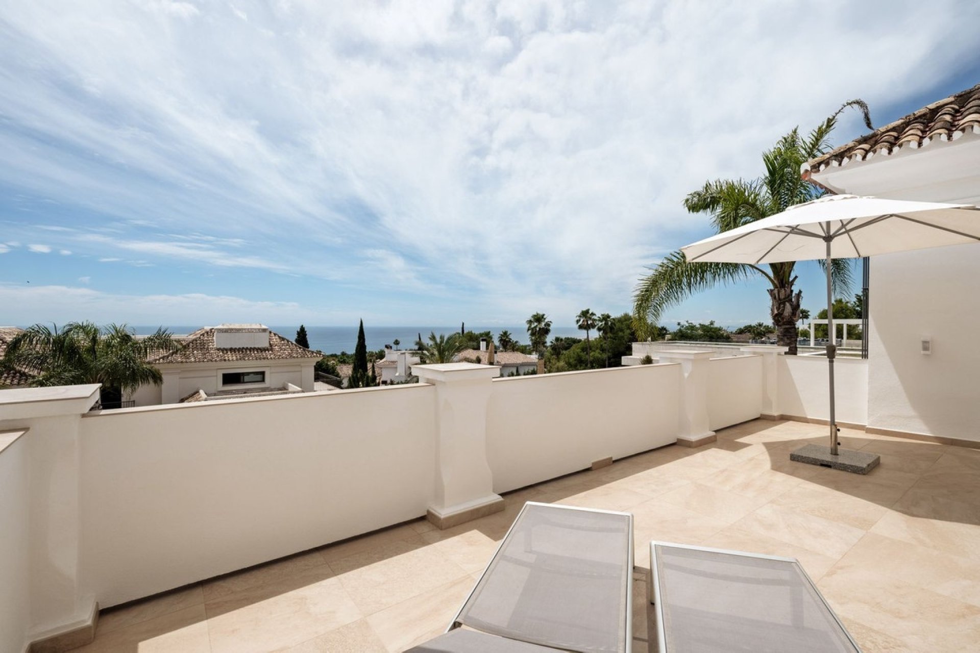Resale - Villa - Marbella - Sierra Blanca