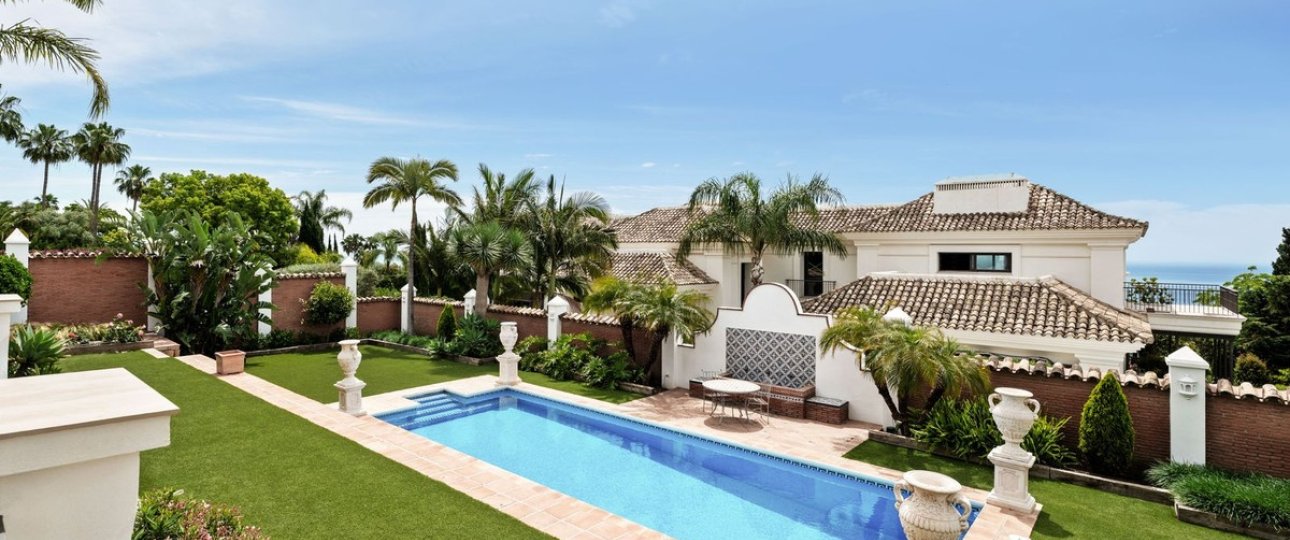 Resale - Villa - Marbella - Sierra Blanca
