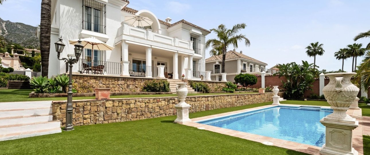 Resale - Villa - Marbella - Sierra Blanca