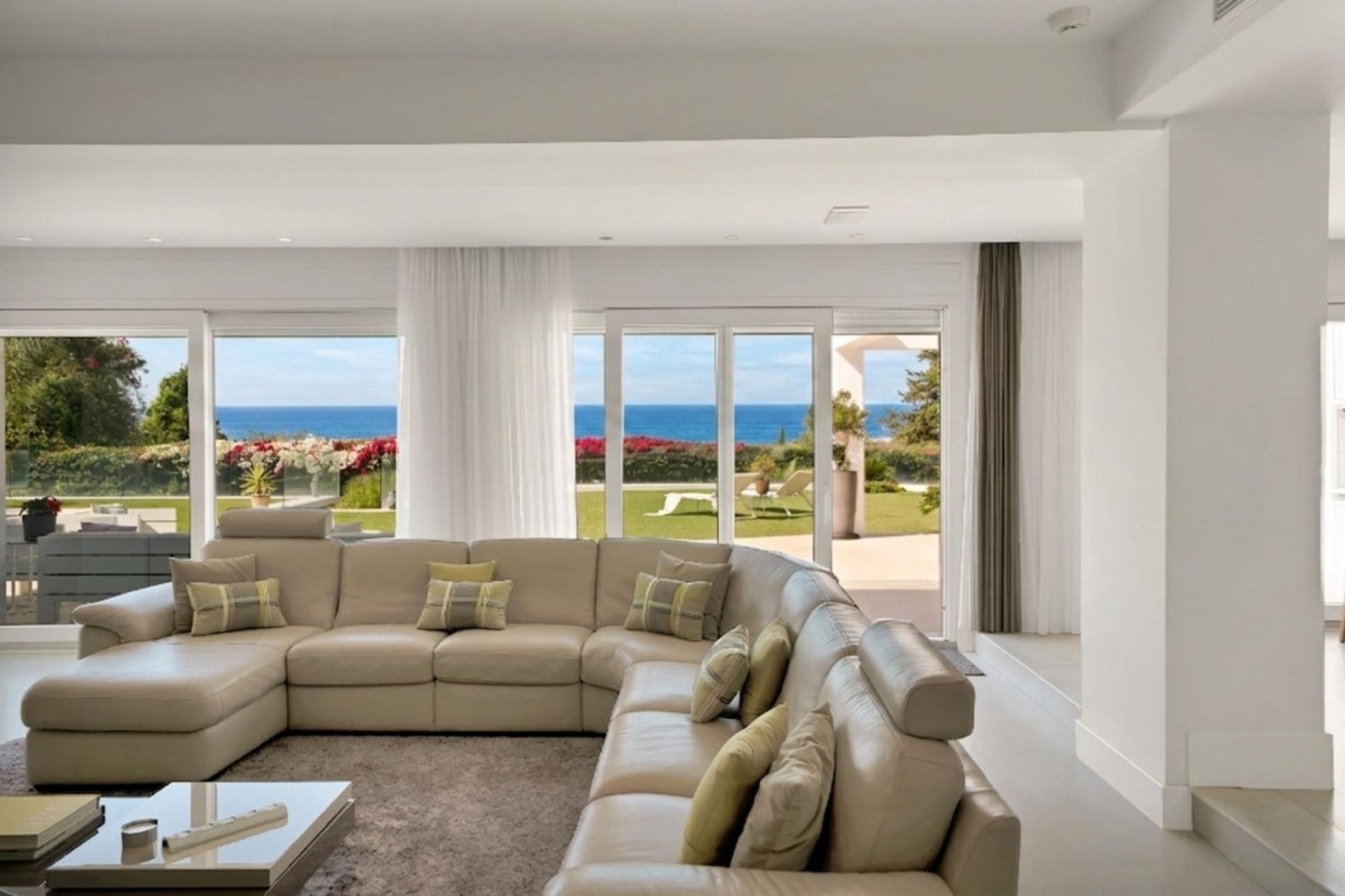 Resale - Villa - Marbella - Sierra Blanca