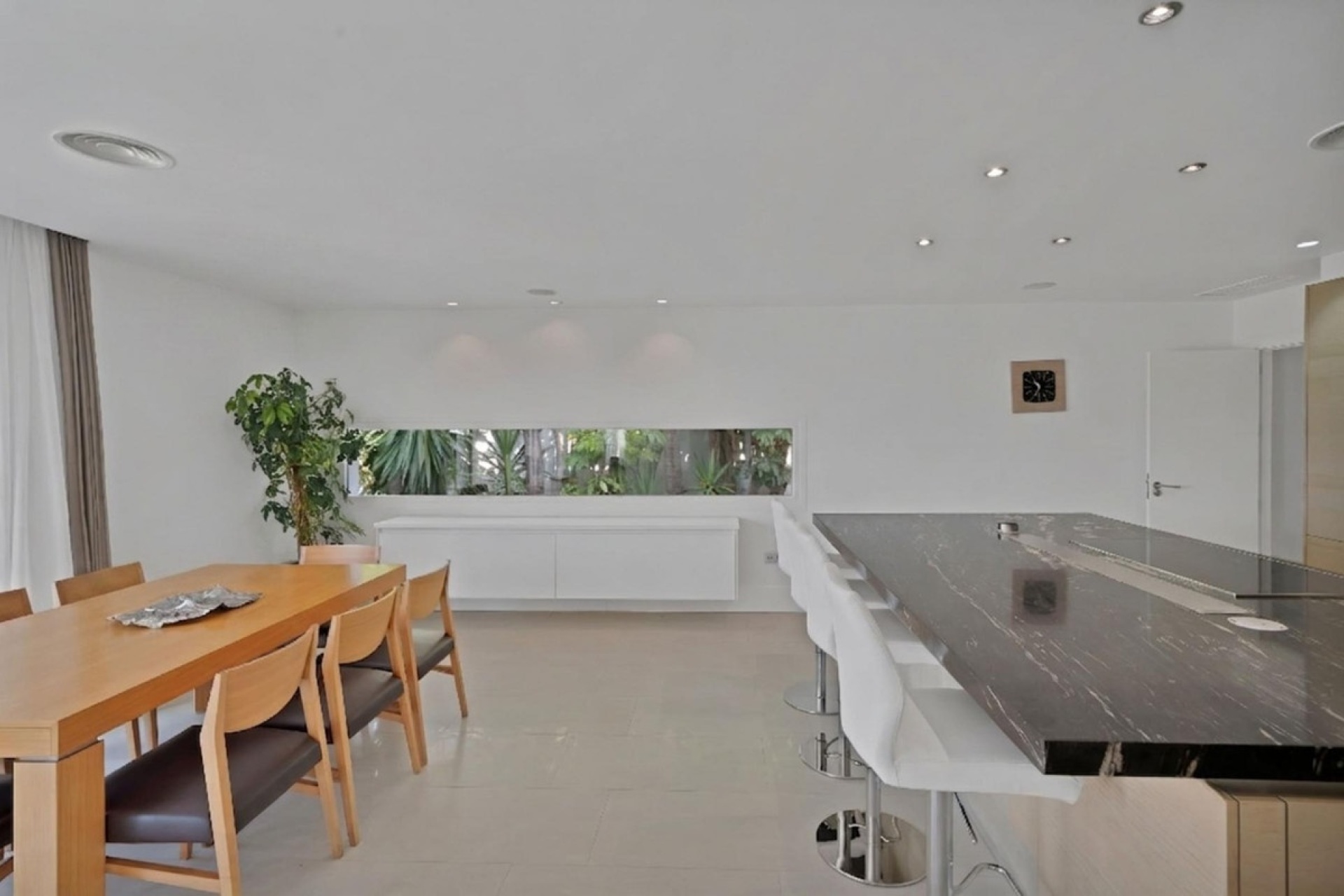 Resale - Villa - Marbella - Sierra Blanca
