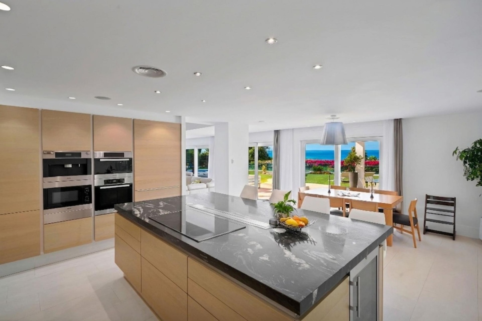 Resale - Villa - Marbella - Sierra Blanca