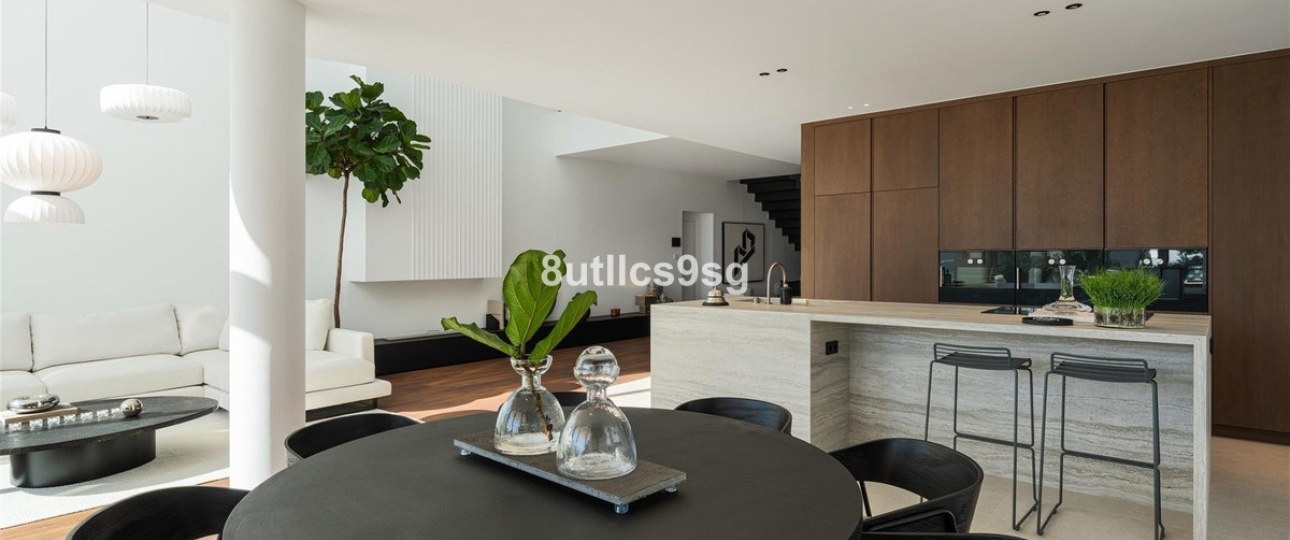 Resale - Villa - Marbella - Sierra Blanca
