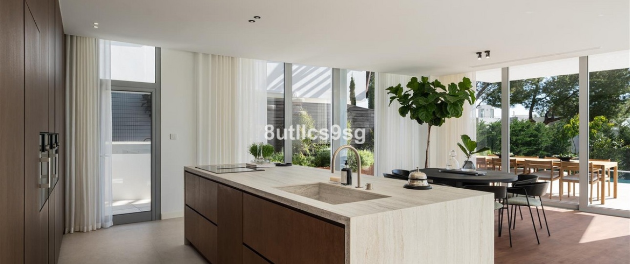 Resale - Villa - Marbella - Sierra Blanca