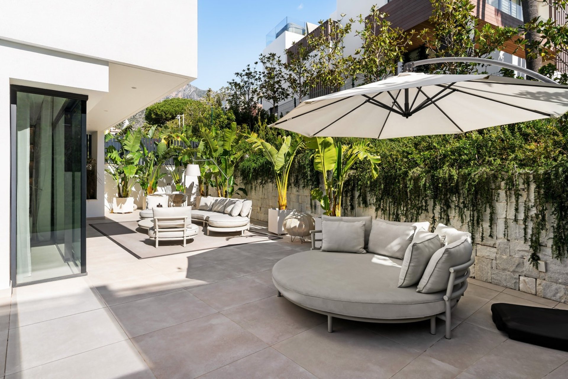 Resale - Villa - Marbella - Sierra Blanca
