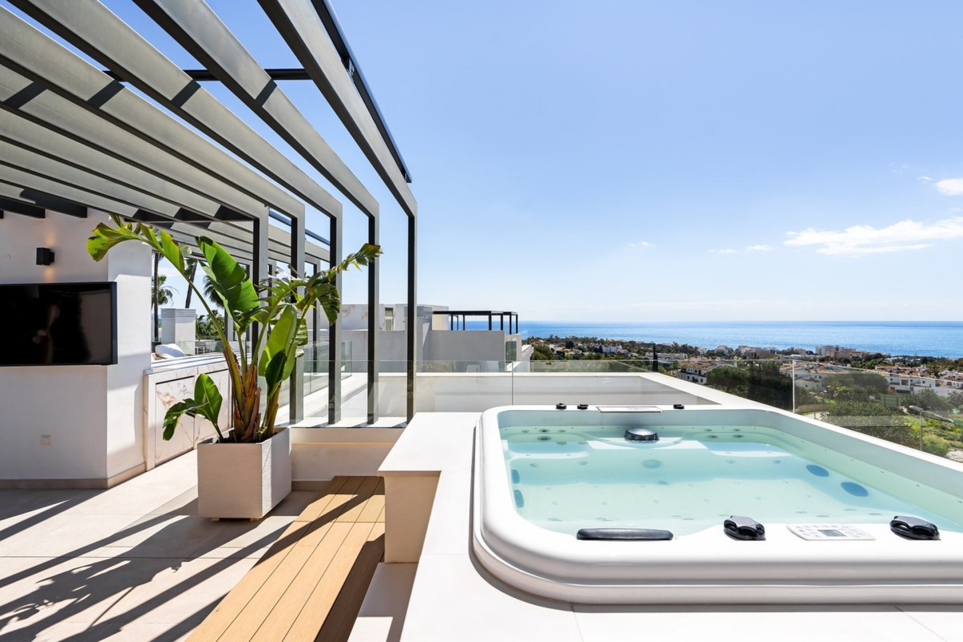 Resale - Villa - Marbella - Sierra Blanca