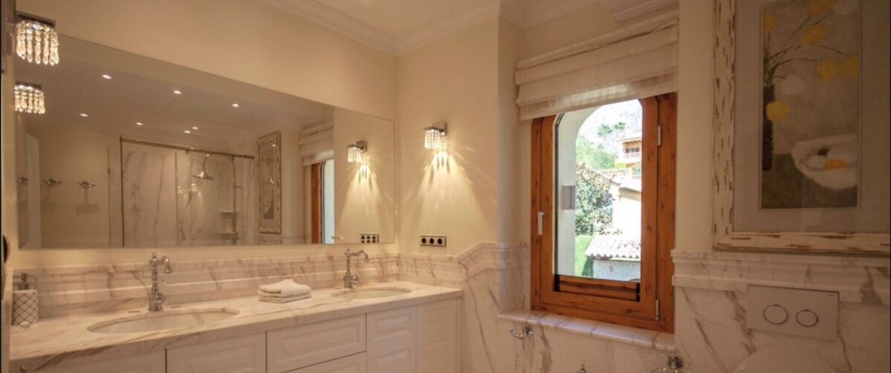 Resale - Villa - Marbella - Sierra Blanca