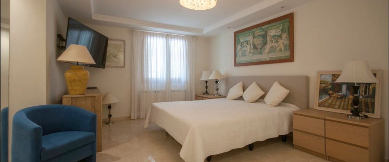 Resale - Villa - Marbella - Sierra Blanca