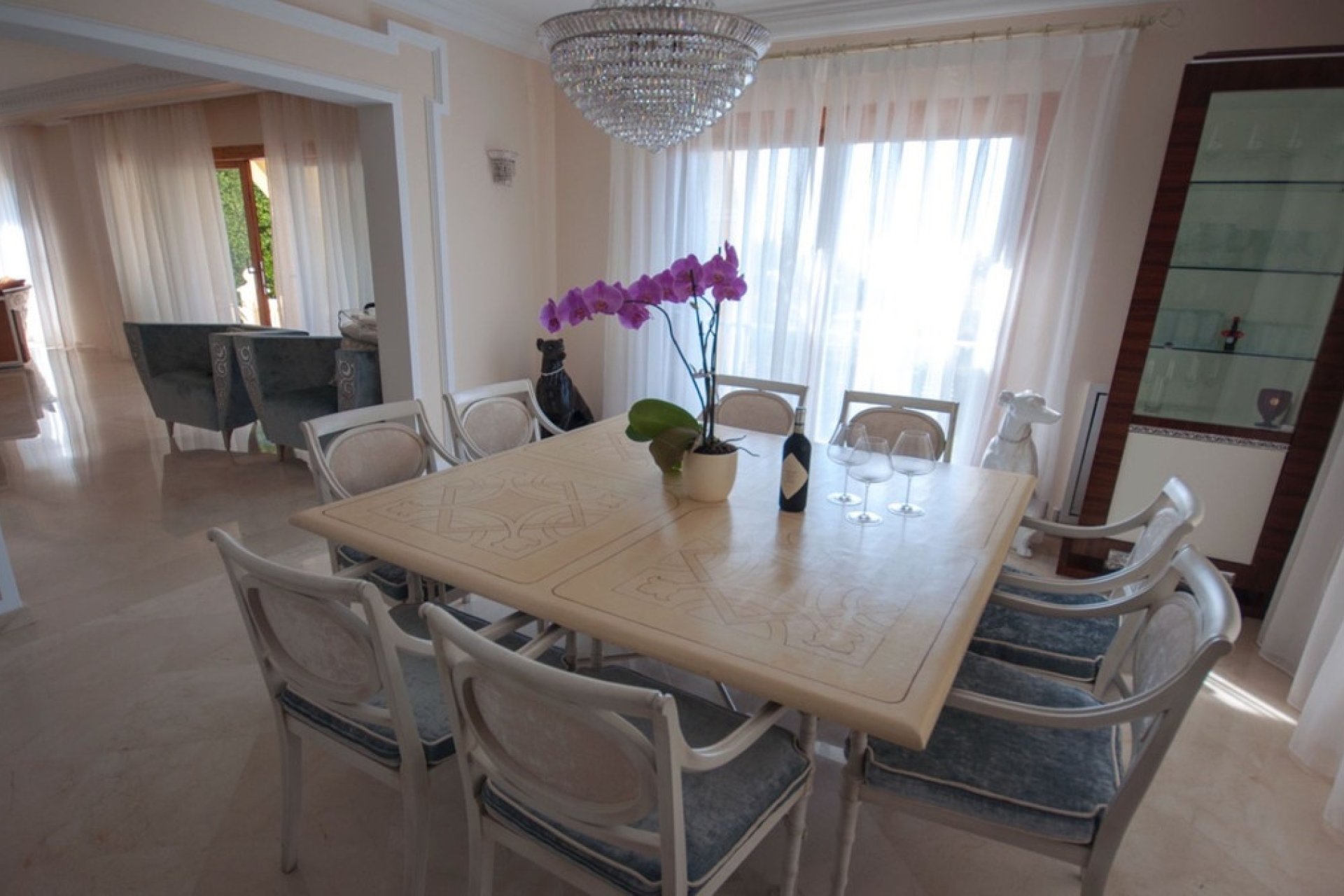 Resale - Villa - Marbella - Sierra Blanca