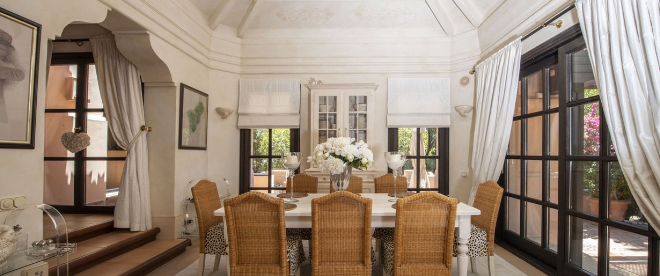 Resale - Villa - Marbella - Sierra Blanca