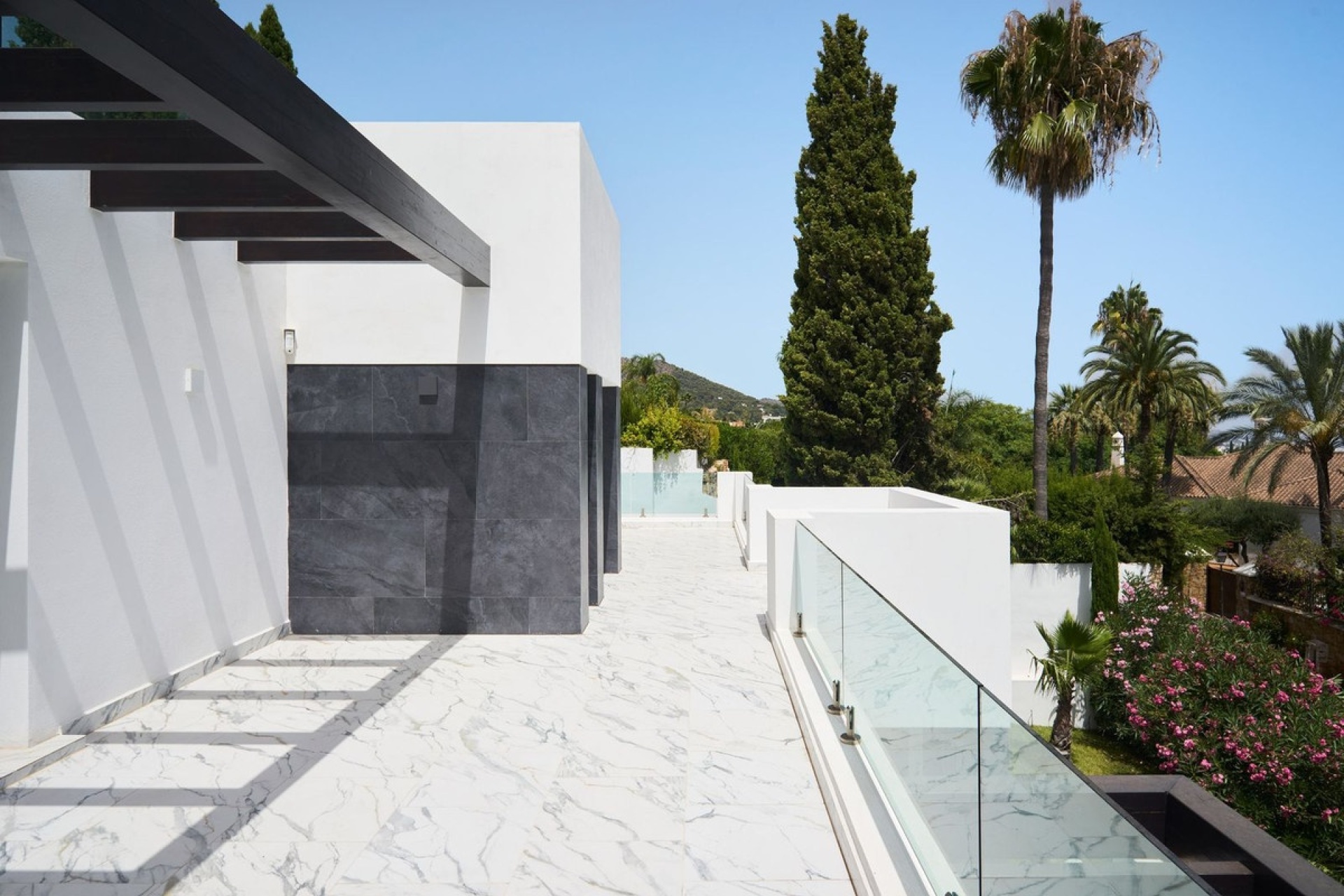 Resale - Villa - Marbella - Sierra Blanca