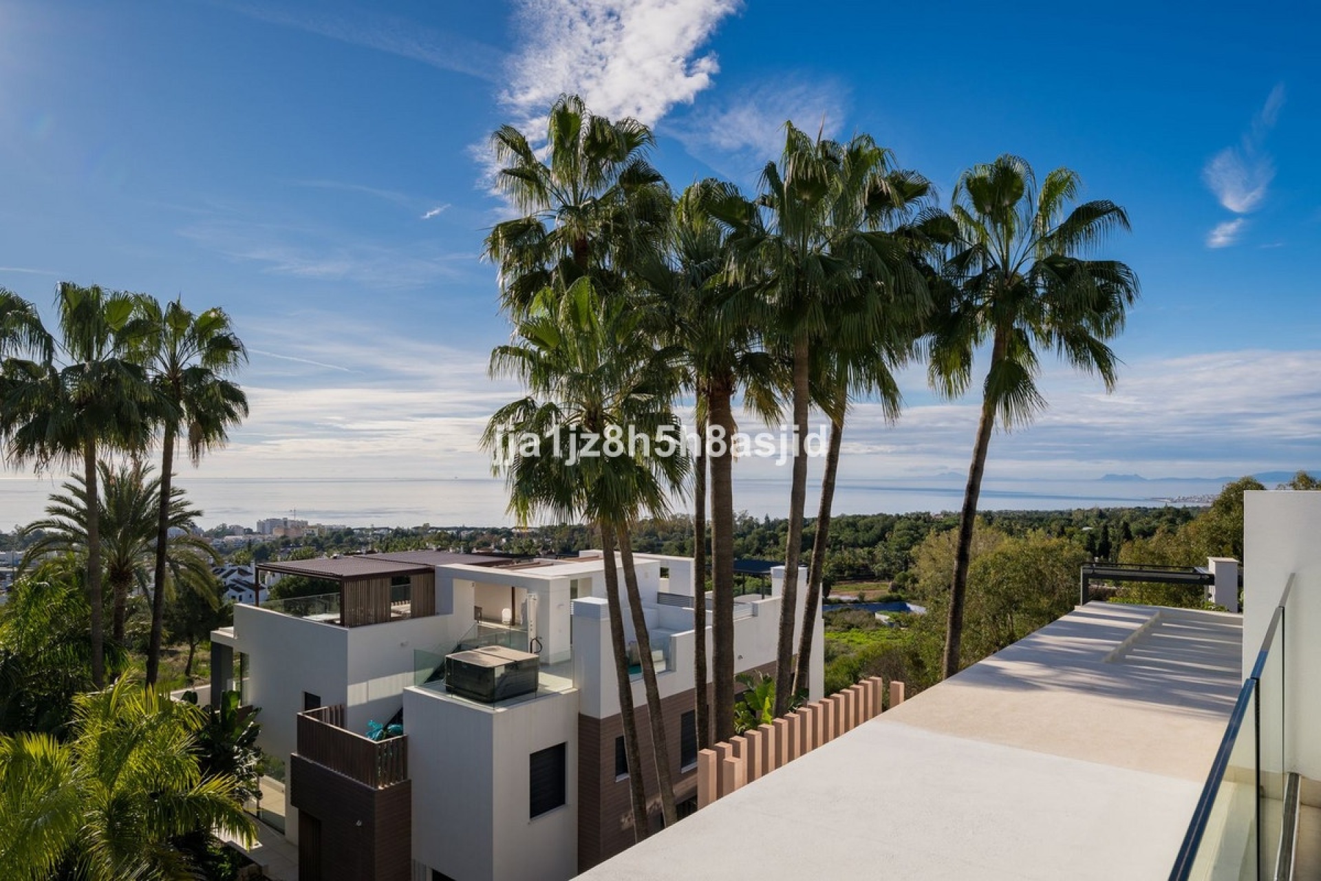 Resale - Villa - Marbella - Sierra Blanca