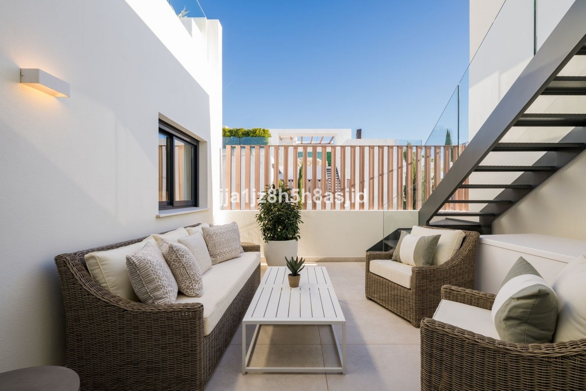 Resale - Villa - Marbella - Sierra Blanca