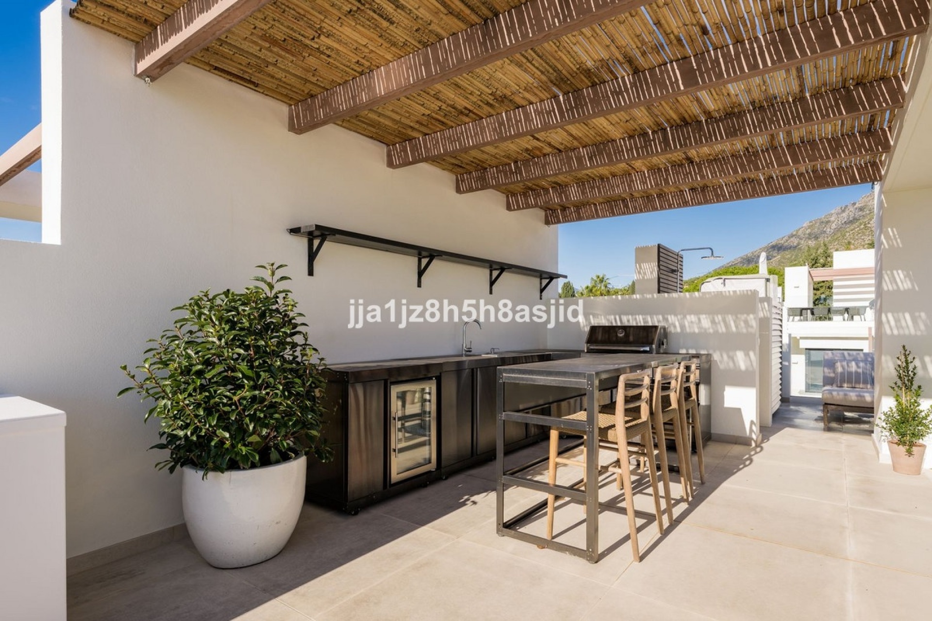 Resale - Villa - Marbella - Sierra Blanca