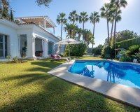 Resale - Villa - Marbella - Sierra Blanca