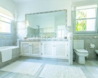 Resale - Villa - Marbella - Sierra Blanca