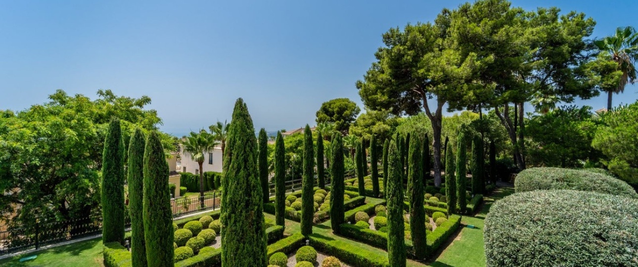 Resale - Villa - Marbella - Sierra Blanca