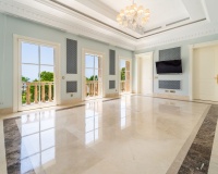 Resale - Villa - Marbella - Sierra Blanca