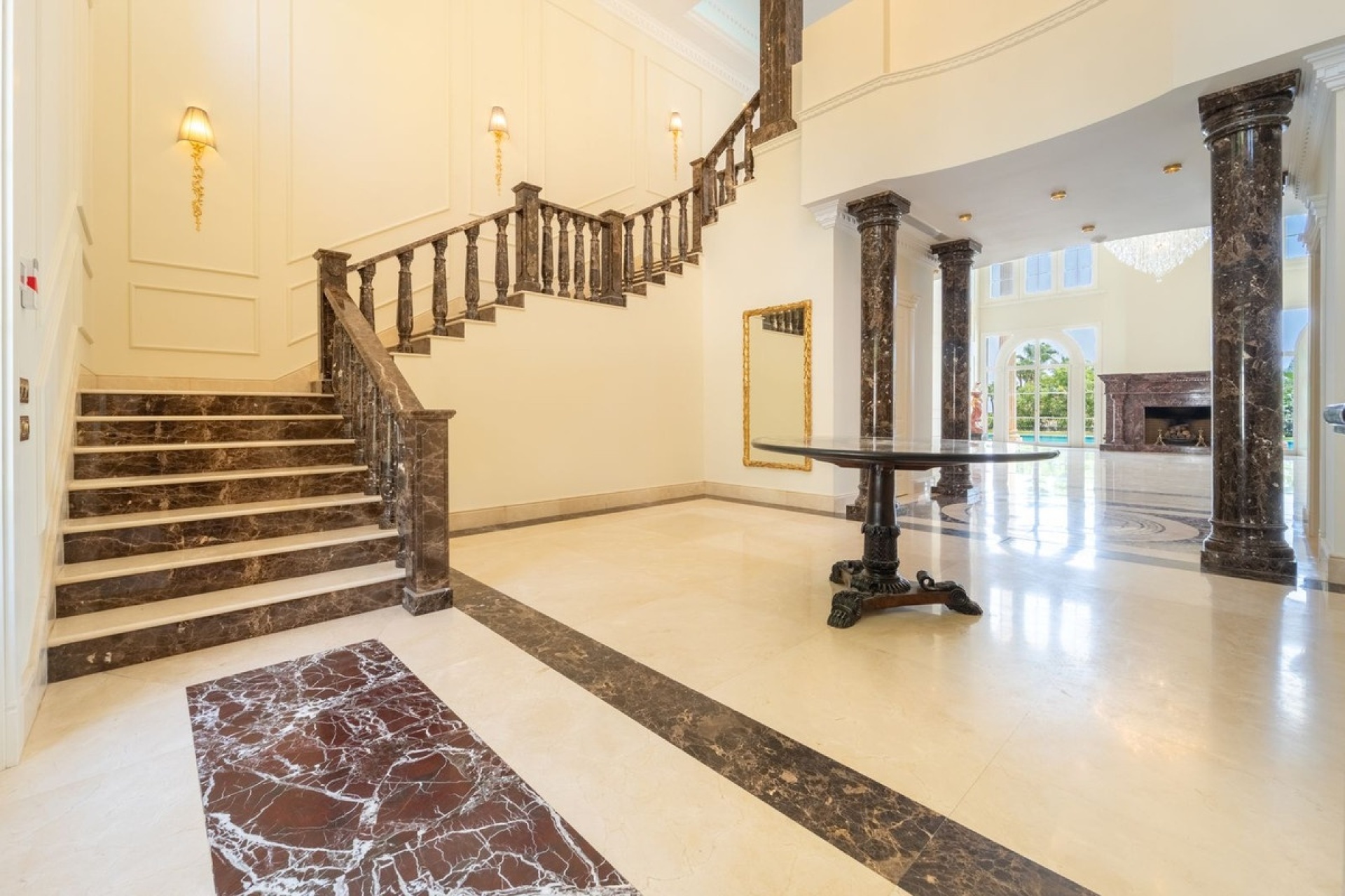 Resale - Villa - Marbella - Sierra Blanca