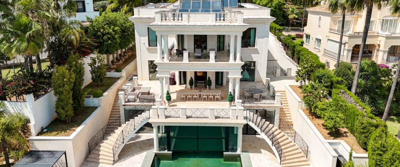 Resale - Villa - Marbella - Sierra Blanca