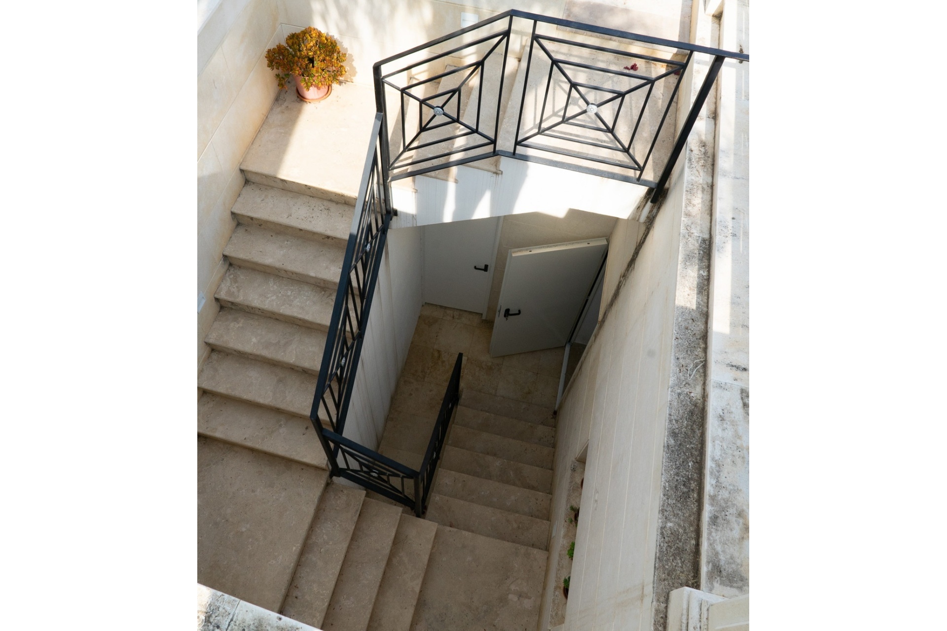 Resale - Villa - Marbella - Sierra Blanca