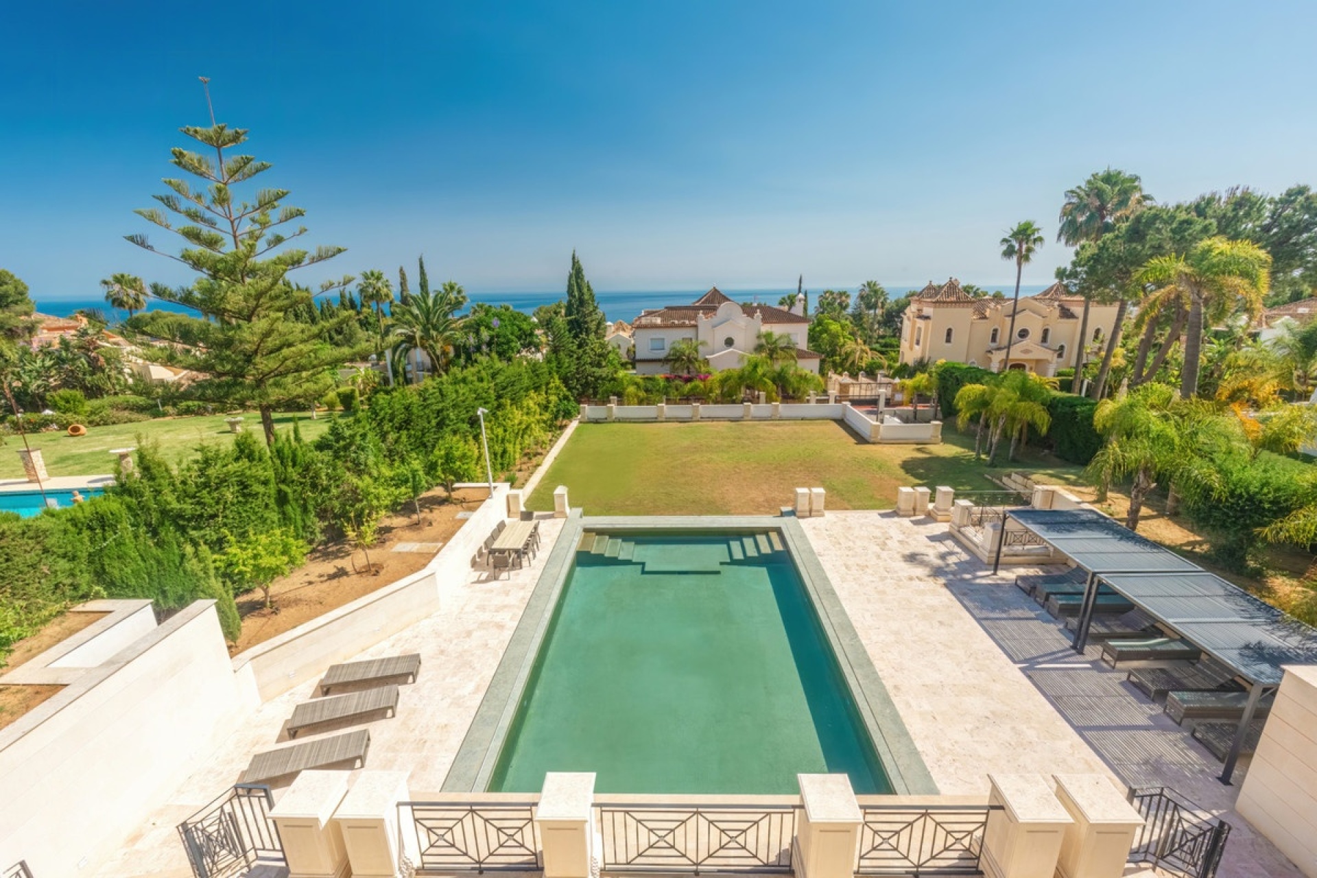 Resale - Villa - Marbella - Sierra Blanca