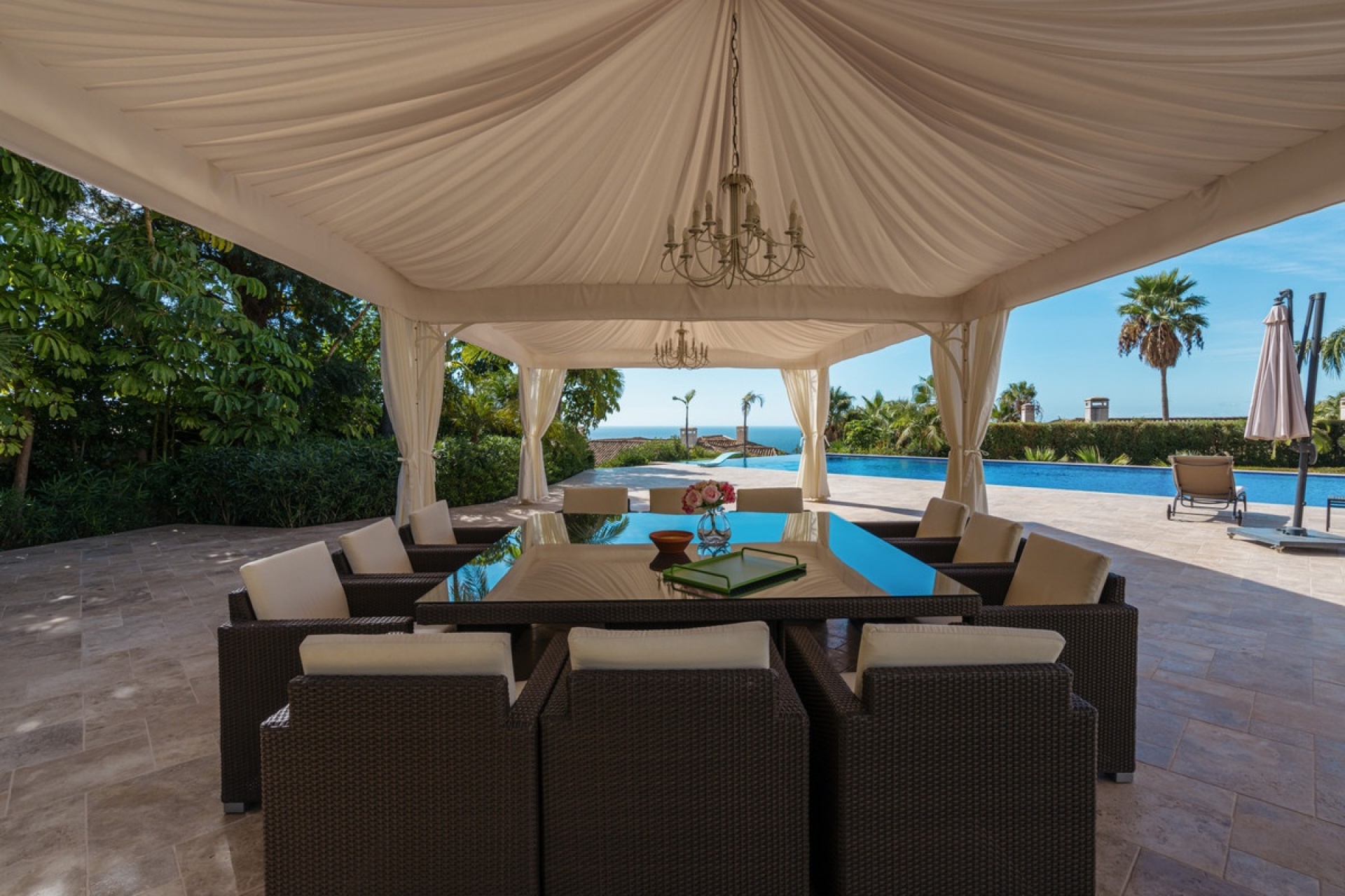 Resale - Villa - Marbella - Sierra Blanca
