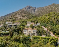 Resale - Villa - Marbella - Sierra Blanca
