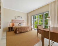 Resale - Villa - Marbella - Sierra Blanca