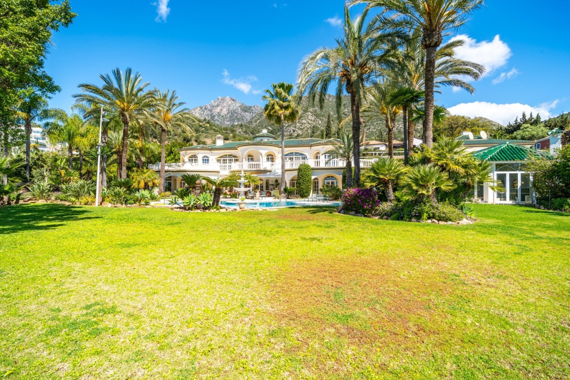 Resale - Villa - Marbella - The Golden Mile