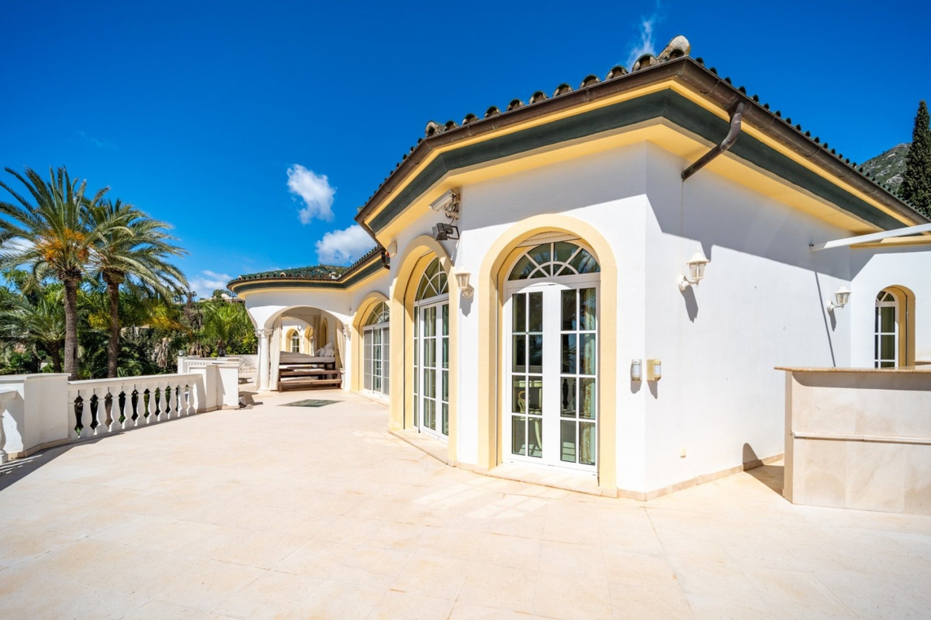 Resale - Villa - Marbella - The Golden Mile
