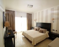 Resale - Villa - Marbella - The Golden Mile