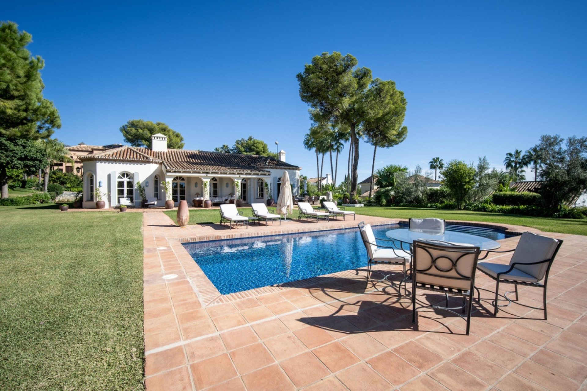 Resale - Villa - Marbella - The Golden Mile