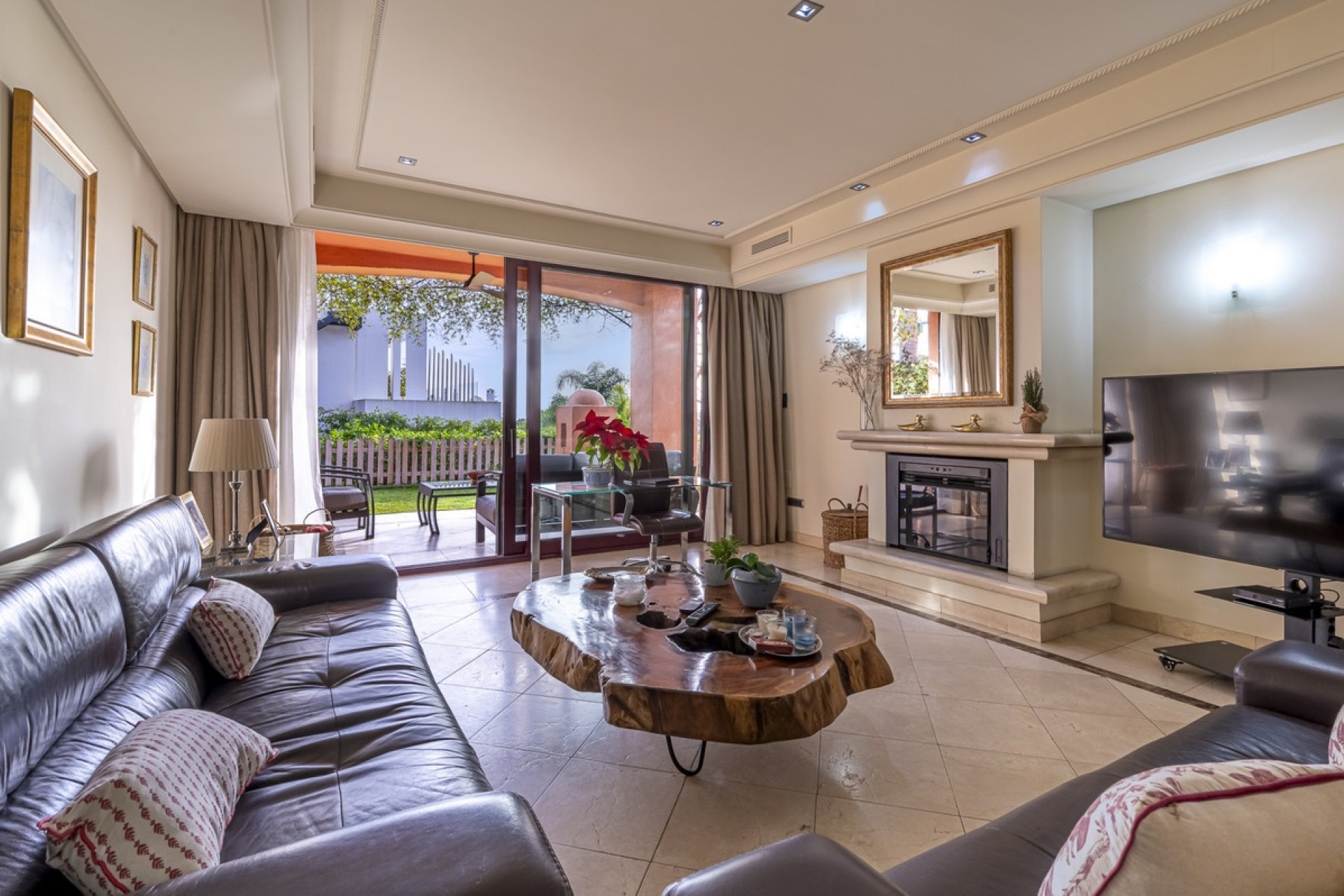 Resale - Villa - Marbella - The Golden Mile