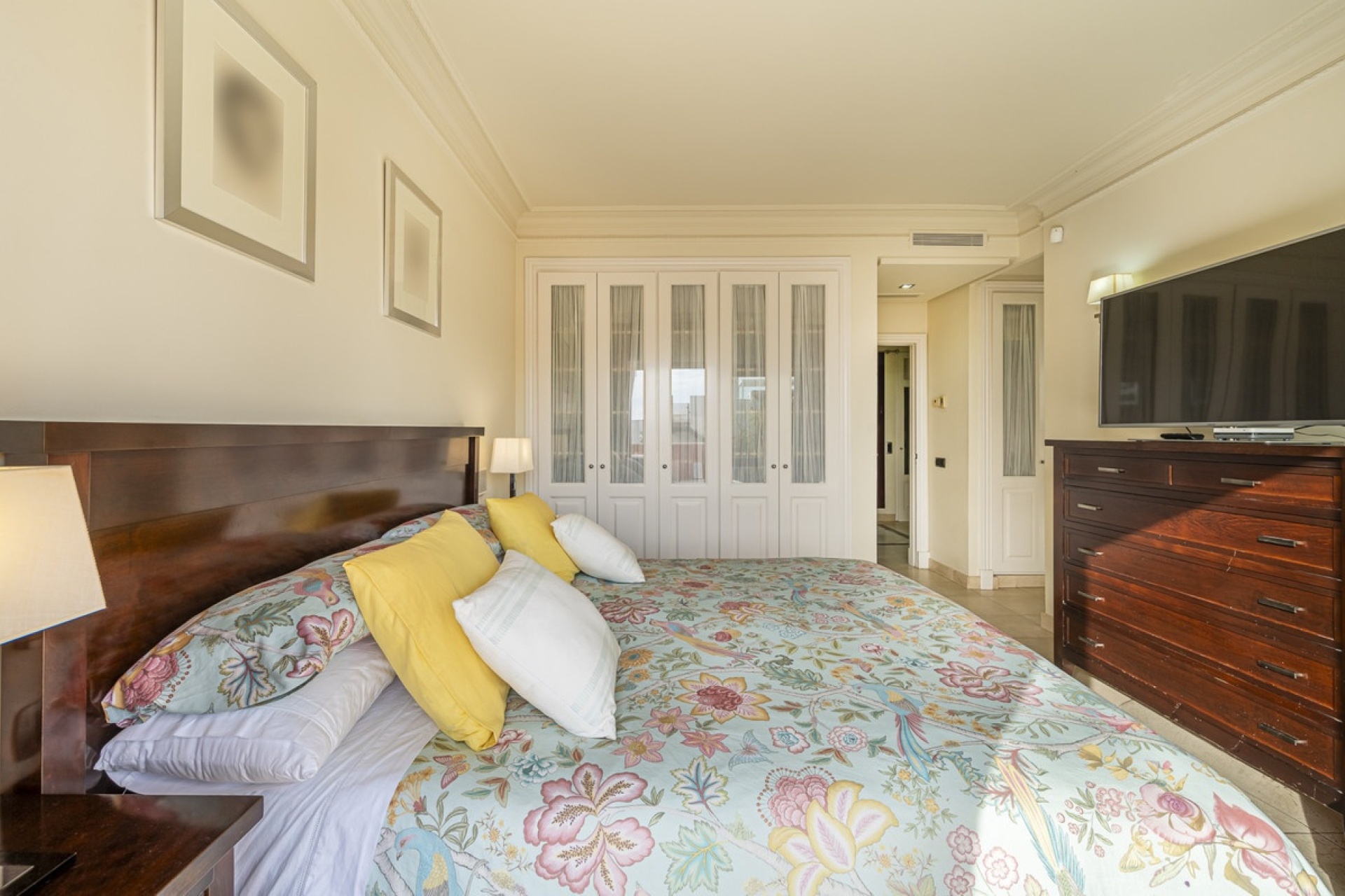 Resale - Villa - Marbella - The Golden Mile