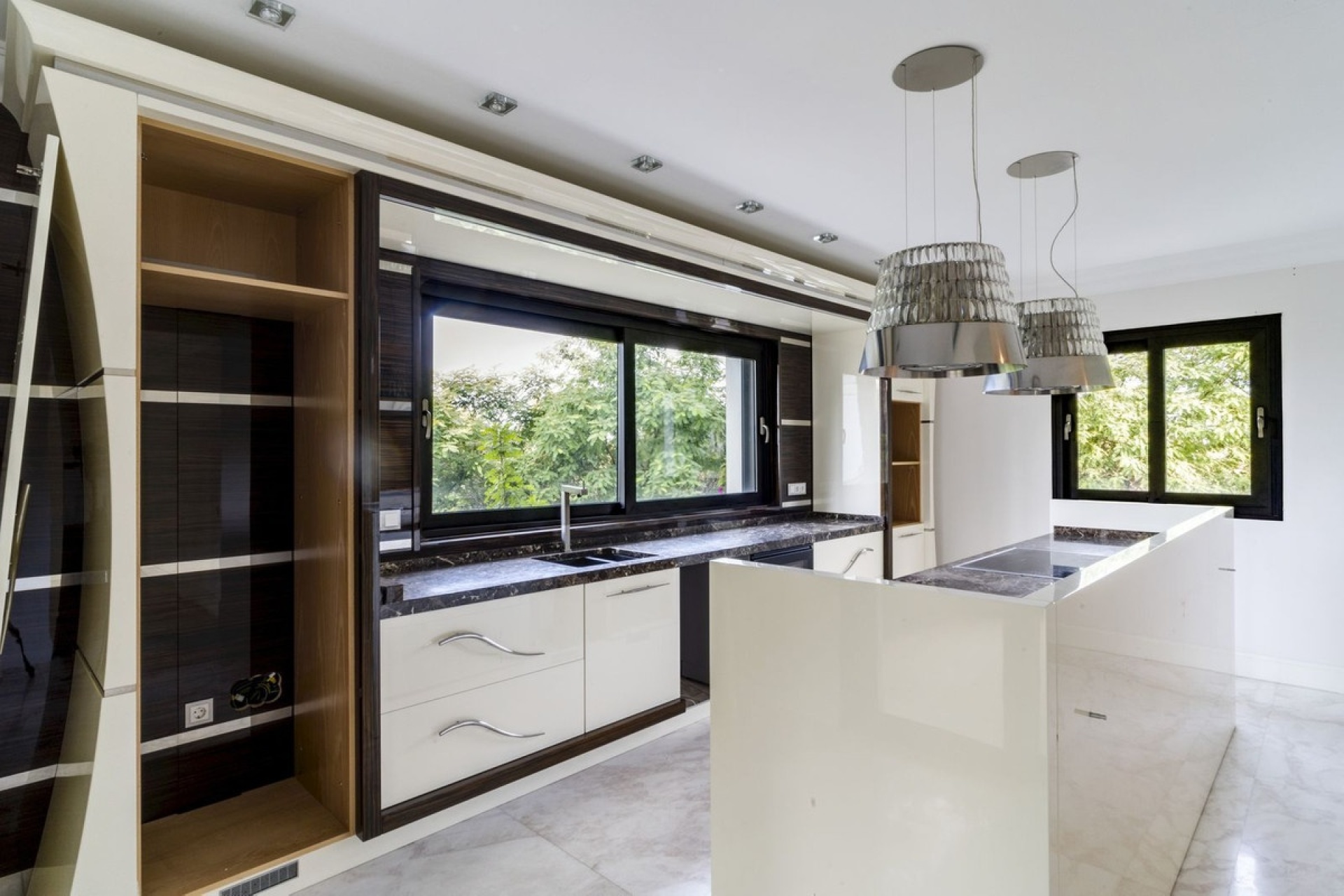 Resale - Villa - Marbella - The Golden Mile