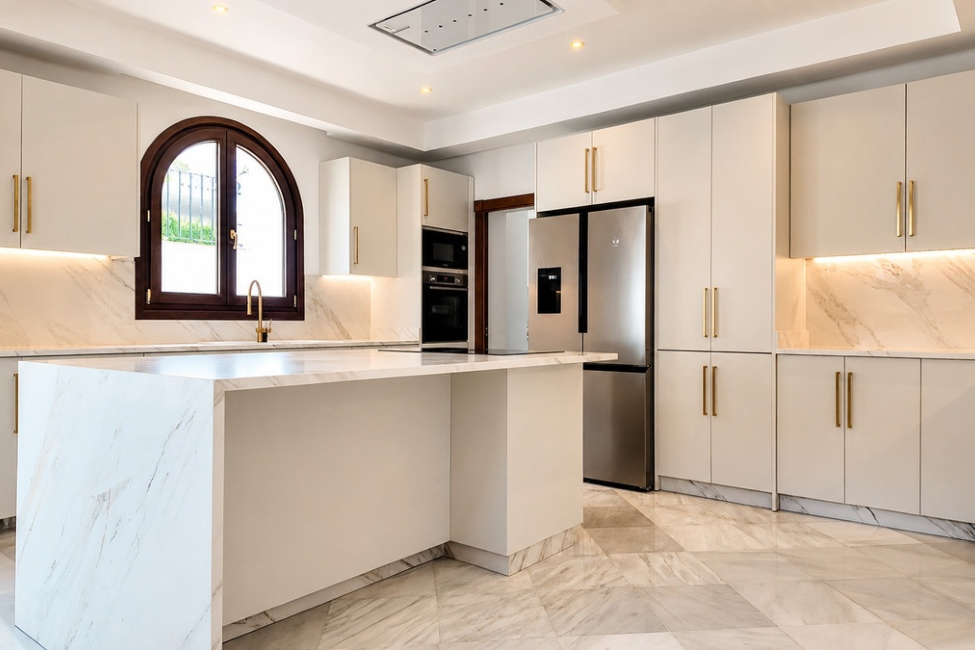 Resale - Villa - Marbella - The Golden Mile