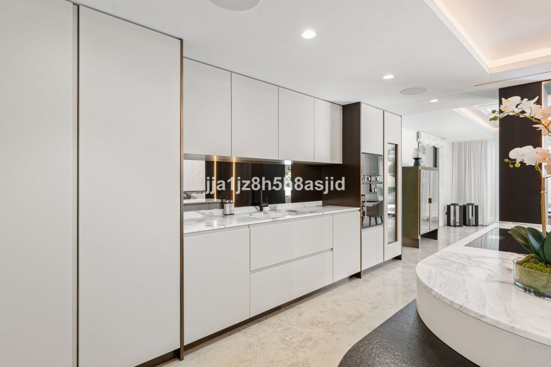 Resale - Villa - Marbella - The Golden Mile