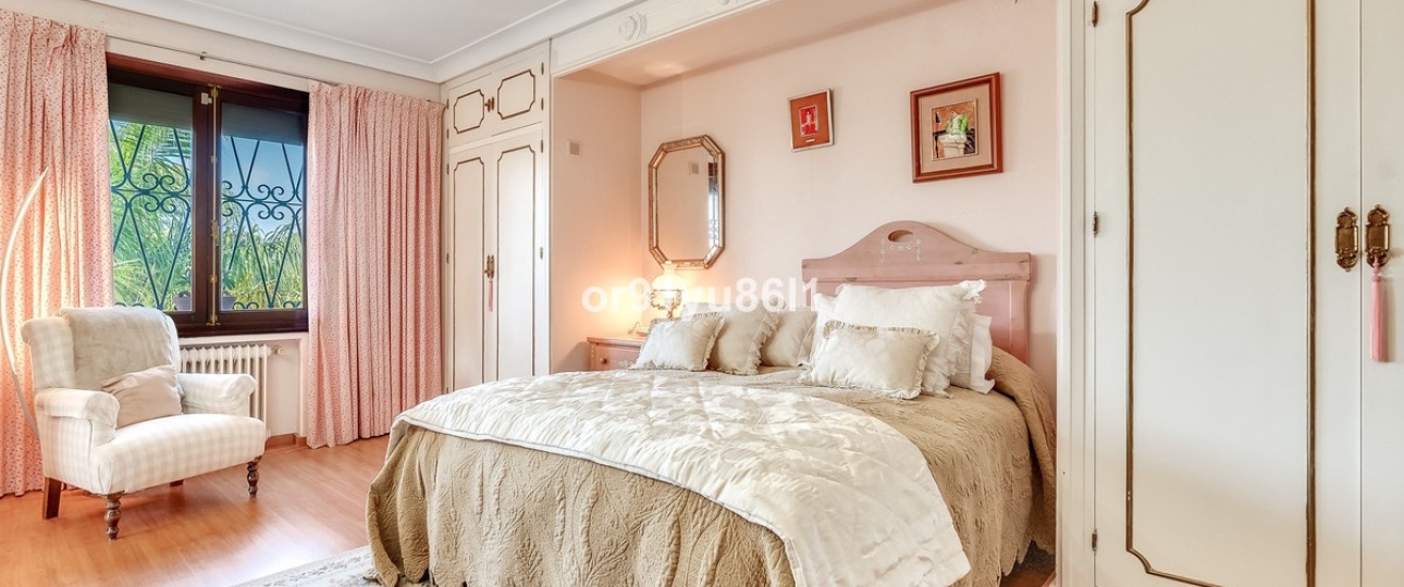 Resale - Villa - Marbella - The Golden Mile