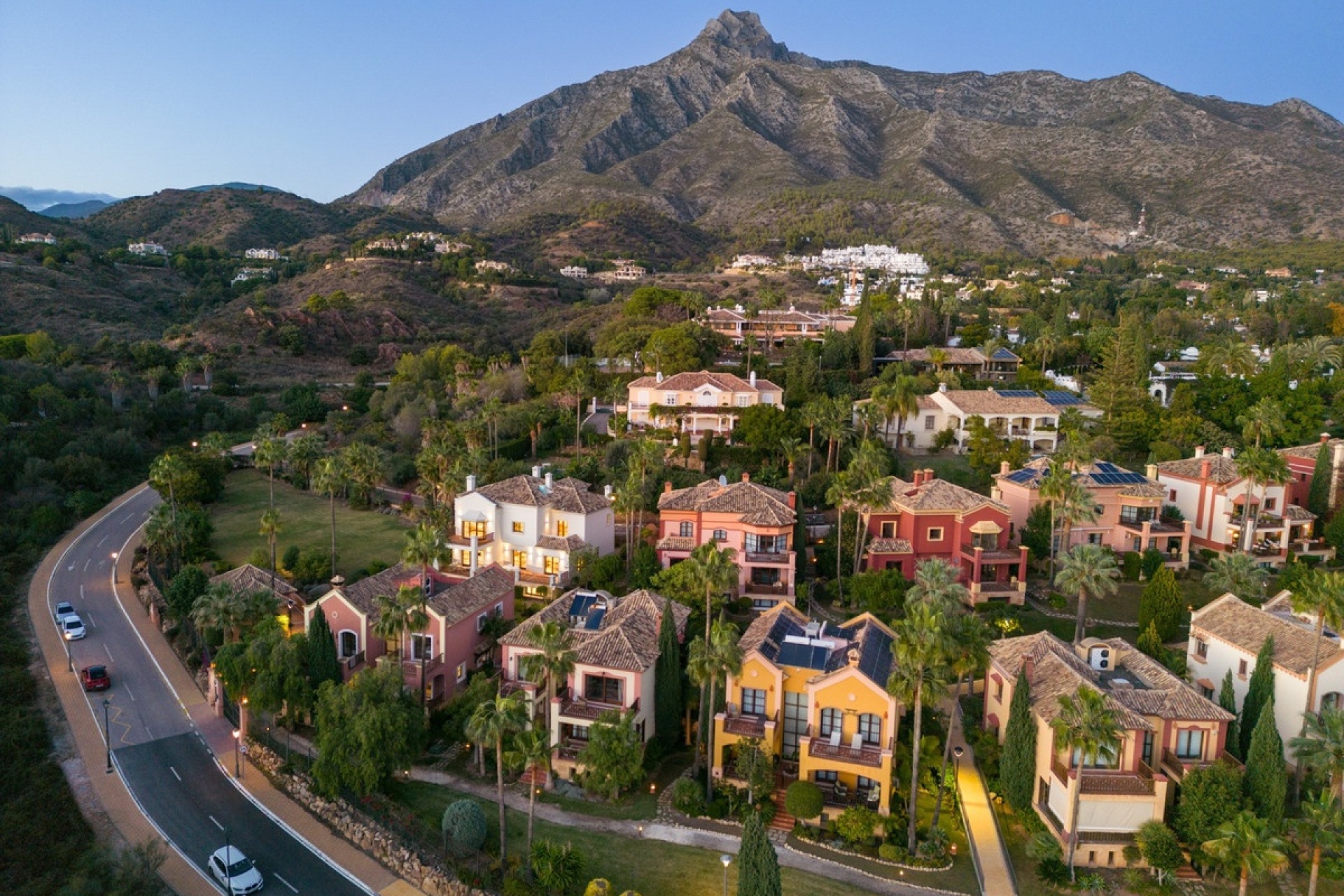 Resale - Villa - Marbella - The Golden Mile