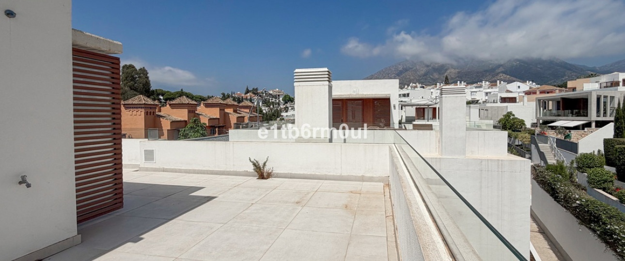 Resale - Villa - Marbella - The Golden Mile