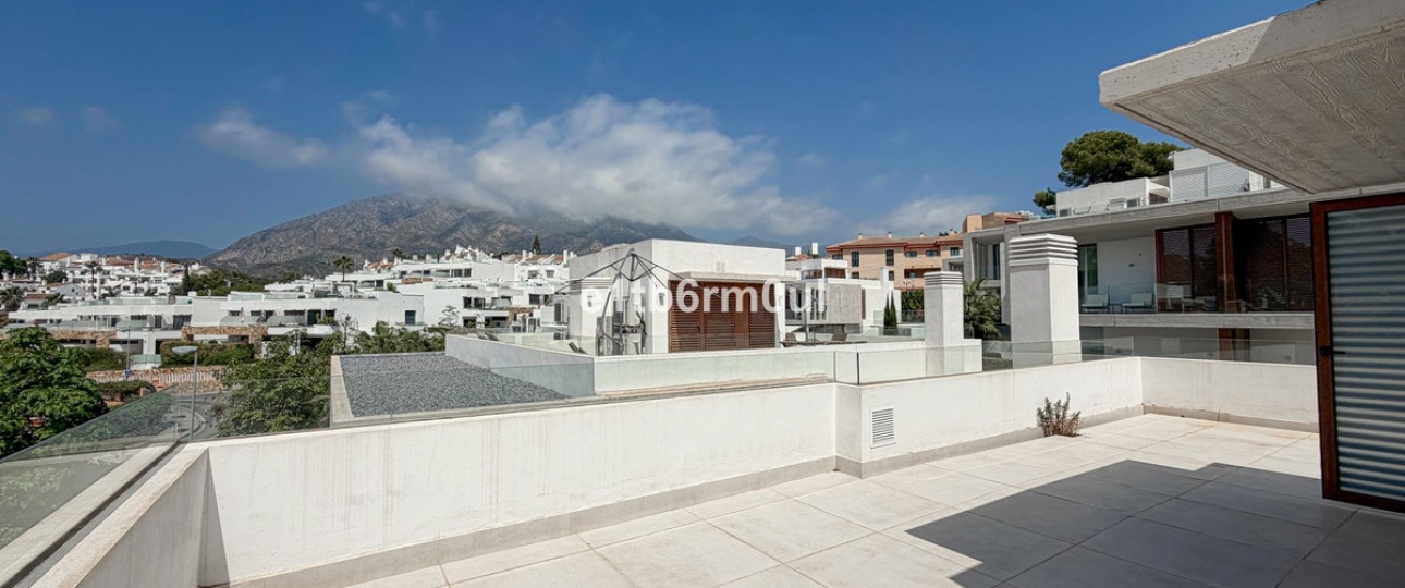 Resale - Villa - Marbella - The Golden Mile