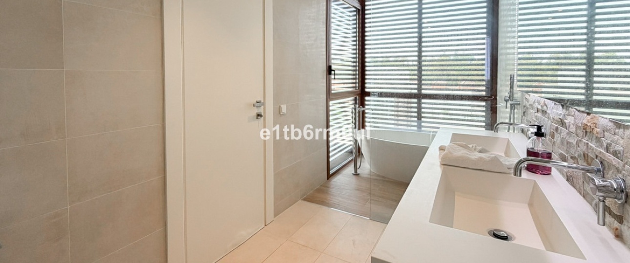 Resale - Villa - Marbella - The Golden Mile