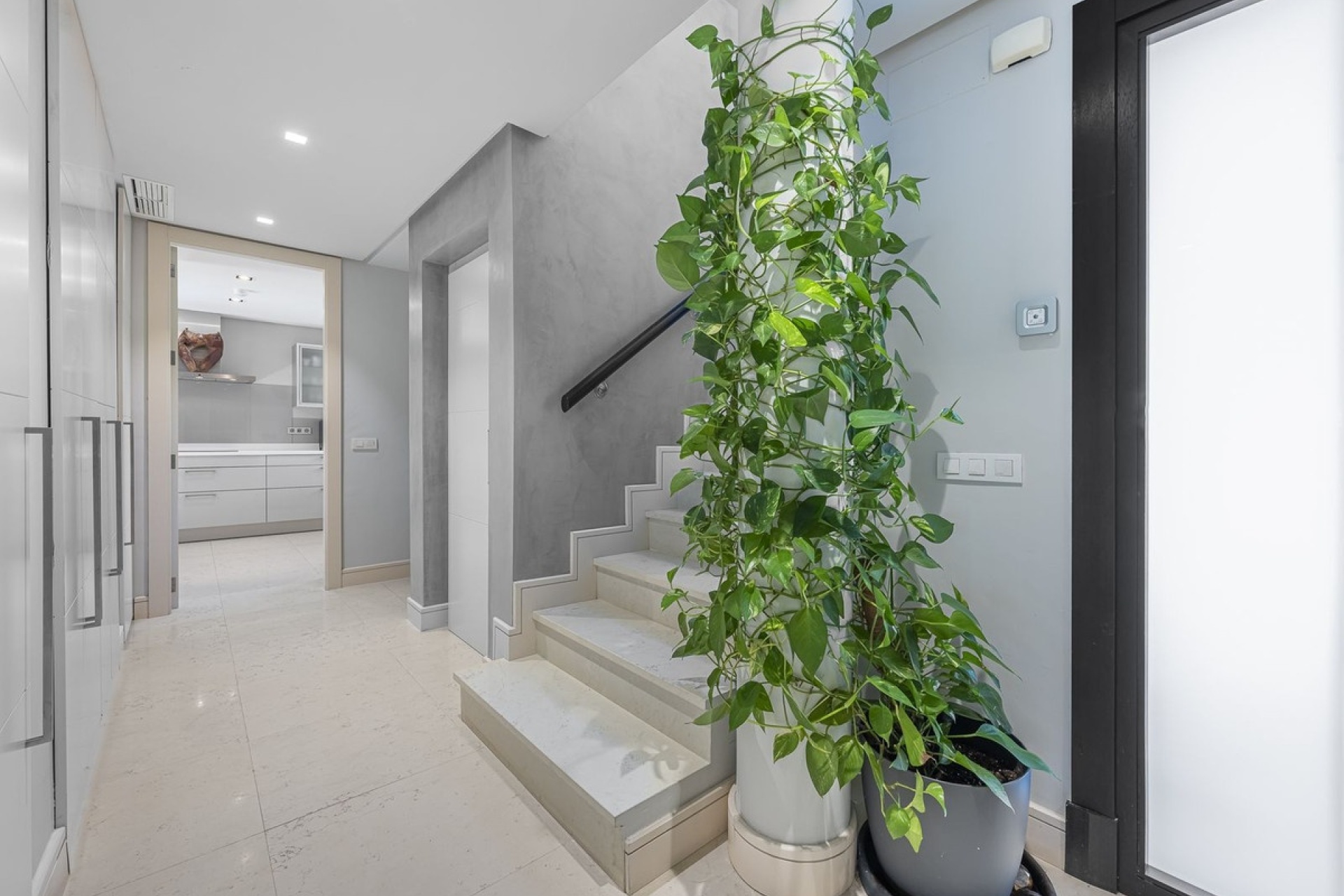 Resale - Villa - Marbella - The Golden Mile